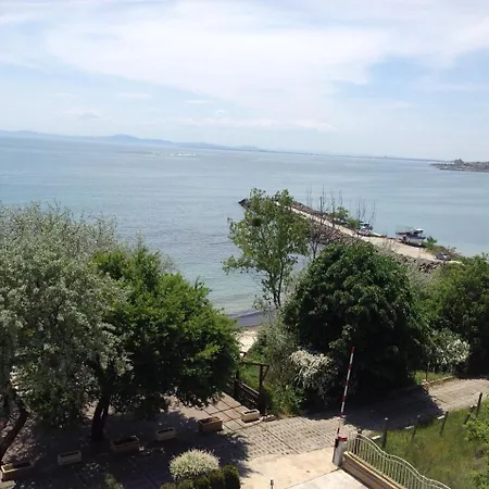 Capri Hotel 3*