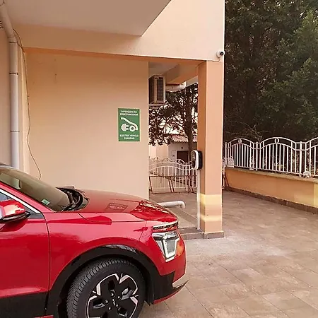 Capri Hotel 3*