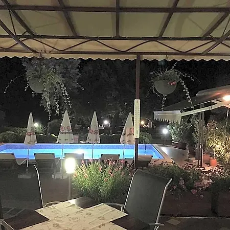 Hotel Capri