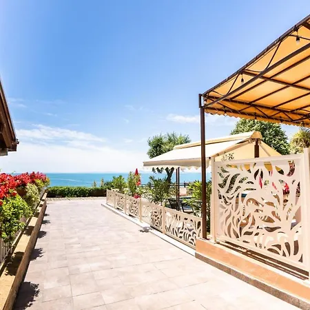 Capri Hotel Nesebar